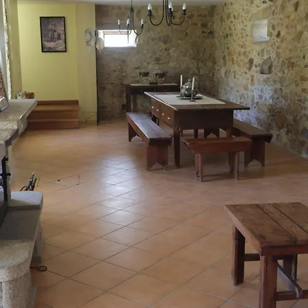 Casa Da Aldeia Mgs * Laundos